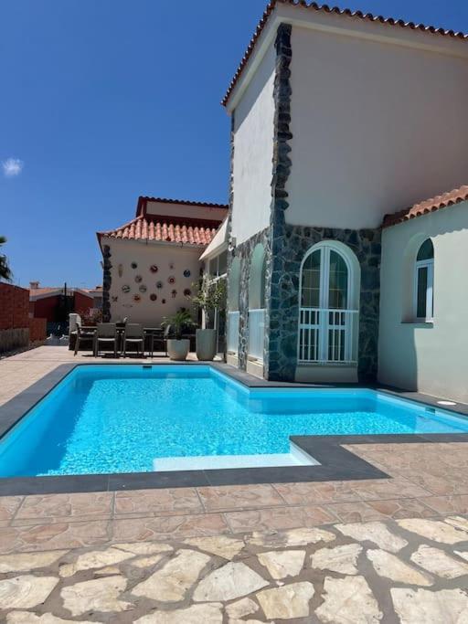Casa Macken Con Piscina Climatizada Y Jacuzzi Villa San Bartolome de Tirajana  Room photo