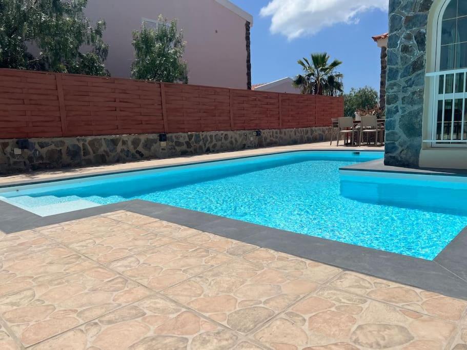 Casa Macken Con Piscina Climatizada Y Jacuzzi Villa San Bartolome de Tirajana  Room photo